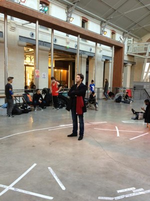 Gestes et rencontres pendant la performance · L’Expérience du silence · Jeune Création · CENTQUATRE · 2012